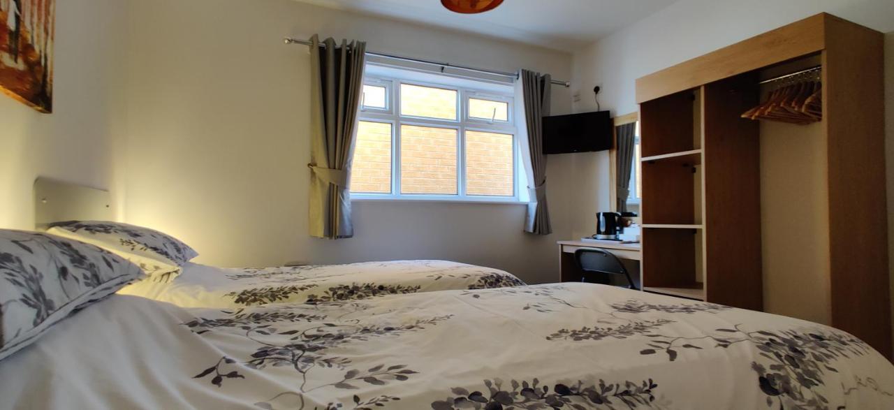 Aaron Lodge Guest House Лестер Экстерьер фото